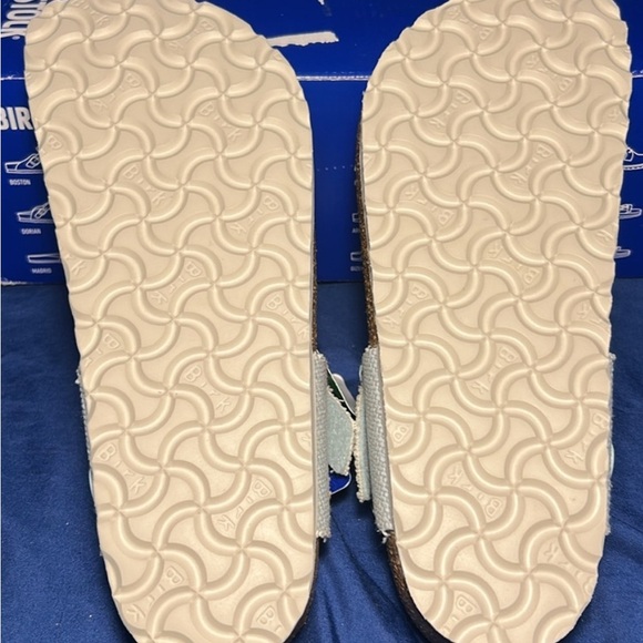 NWT Birkenstock Gizeh Vegan Light Blue Sandals~Size 7 US - Picture 5 of 8